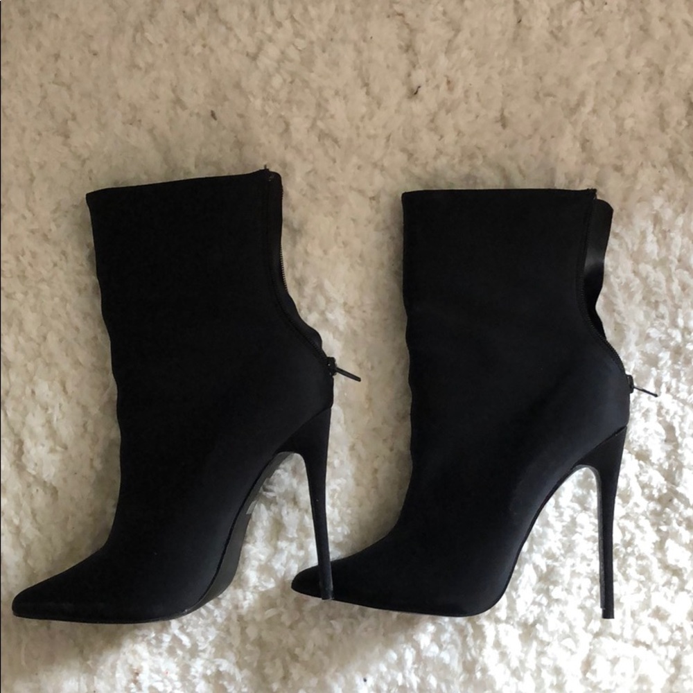 Black stiletto heel boots